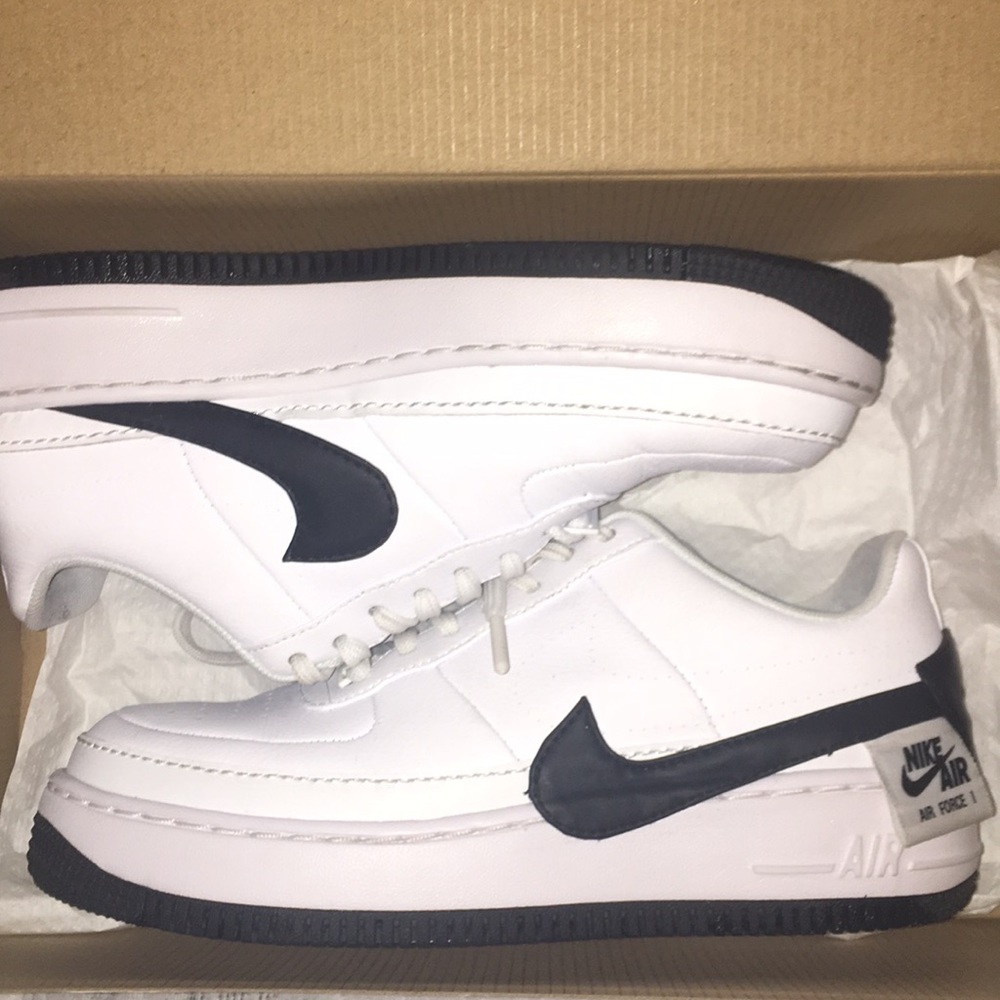 Women’s Air Force 1 jester xx
